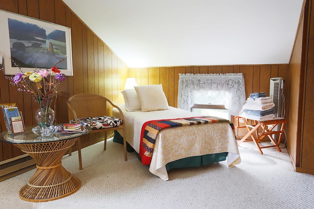 Firefly Bed & BreakfastLincoln エクステリア 写真